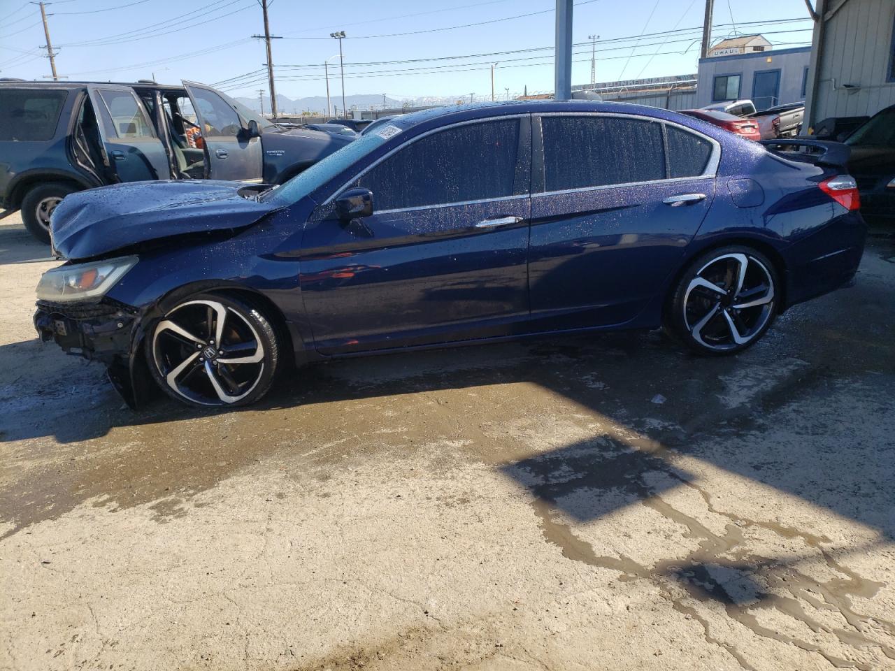 1HGCR2F58EA294056 2014 Honda Accord Sport