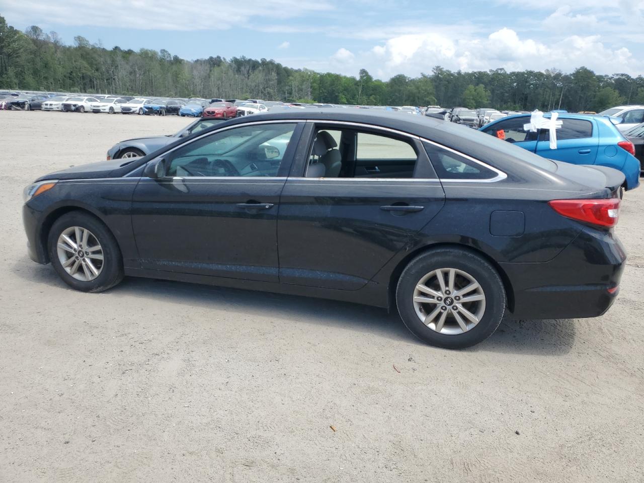 5NPE24AFXHH582343 2017 Hyundai Sonata Se