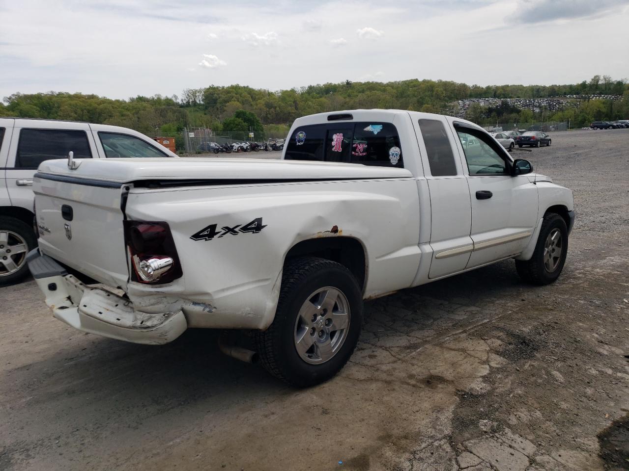 1D7HW42K05S210588 2005 Dodge Dakota Slt