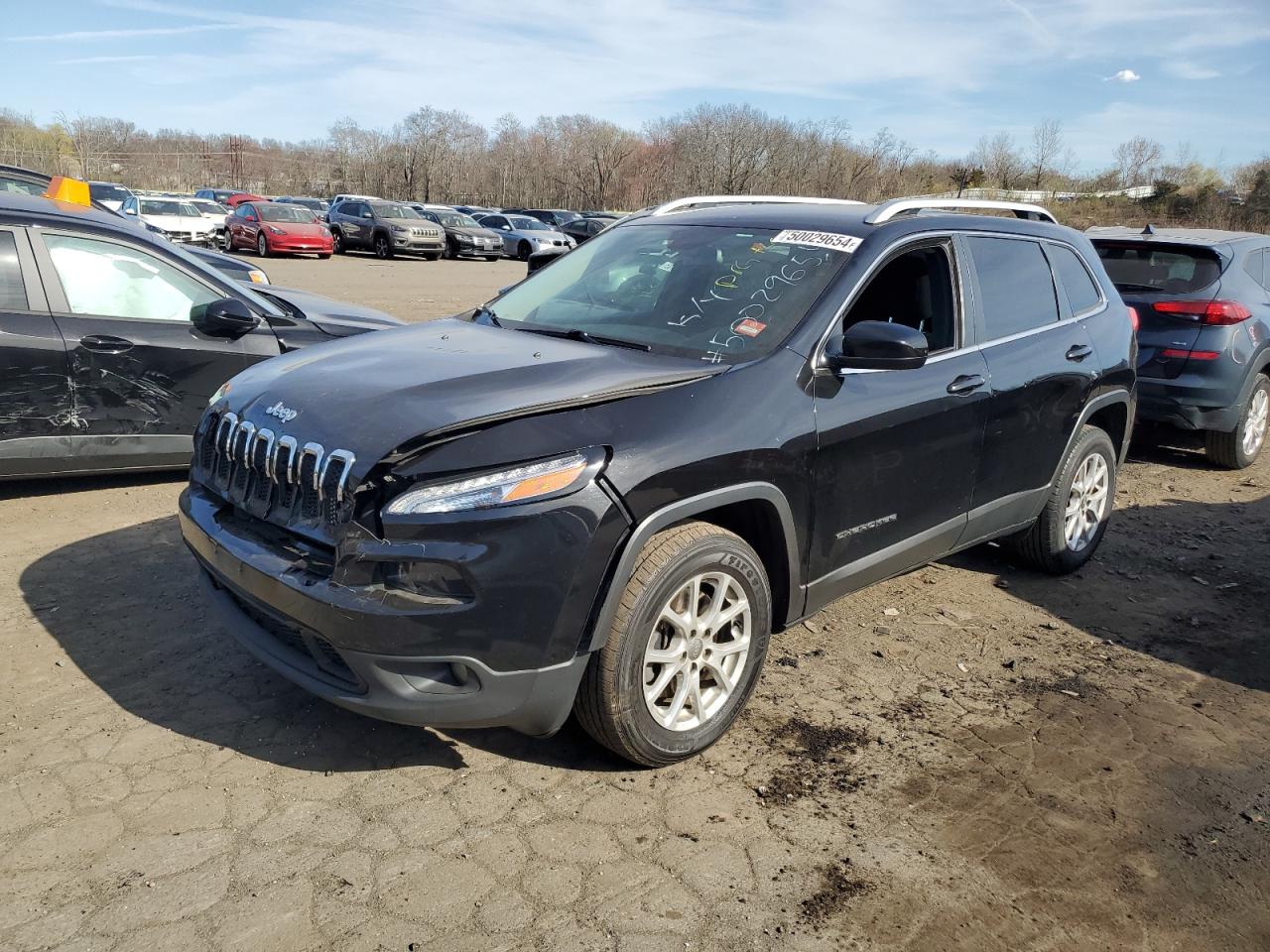 1C4PJMCB9HW557191 2017 Jeep Cherokee Latitude