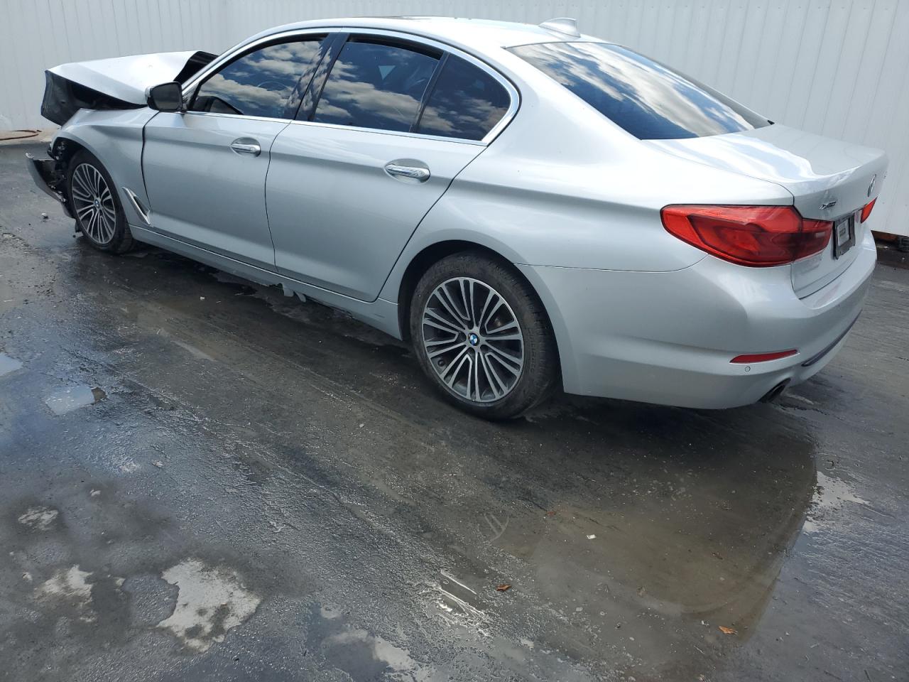 WBAJA7C50JWA71764 2018 BMW 530 Xi