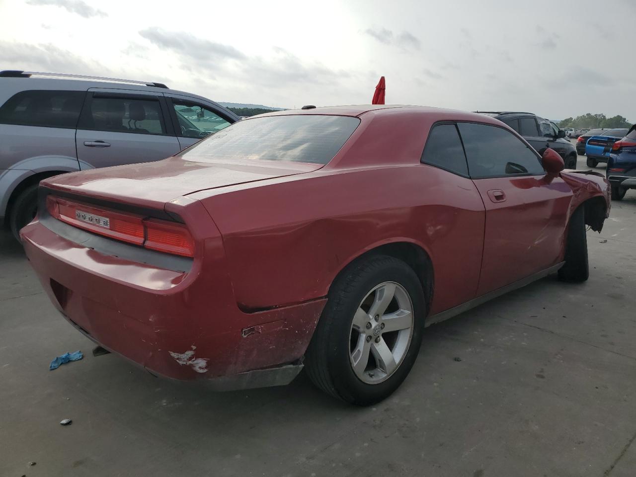 2B3LJ44VX9H559797 2009 Dodge Challenger Se