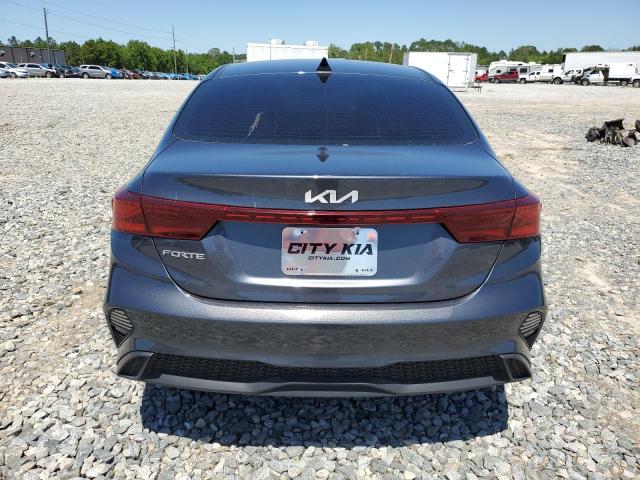 3KPF24AD2NE489870 Kia Forte FE 6