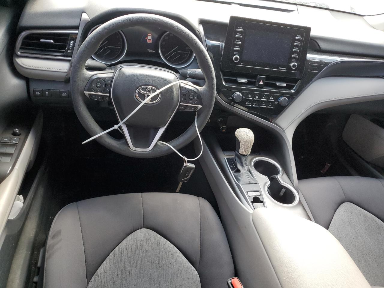 4T1C11BK3MU035060 2021 Toyota Camry Le