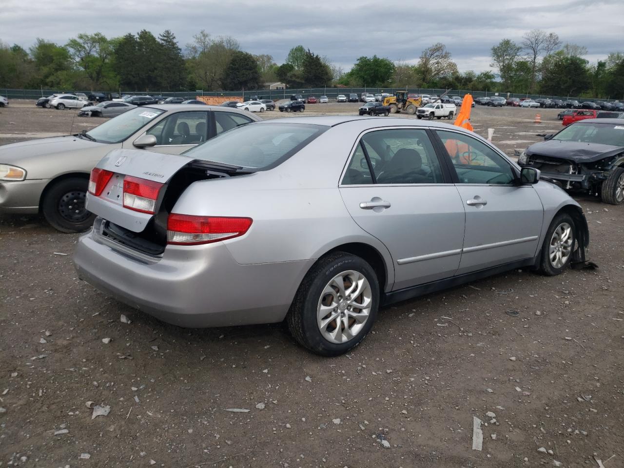 1HGCM56394A073367 2004 Honda Accord Lx