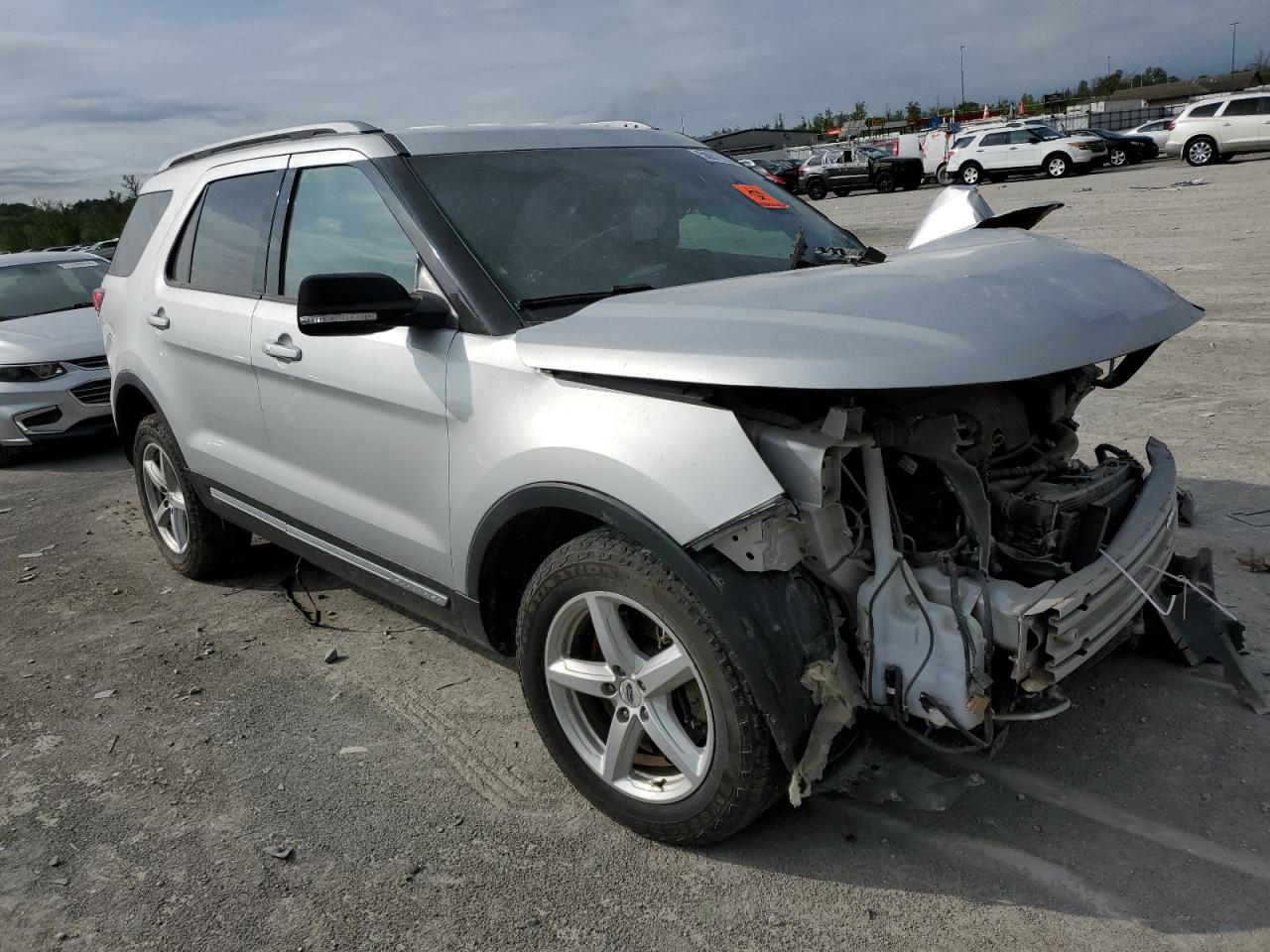 1FM5K8D81GGB79628 2016 Ford Explorer Xlt