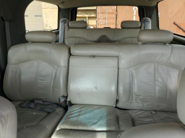 2001 Chevrolet Suburban C1500 VIN: 1GNEC16Z72J176461 Lot: 53063554