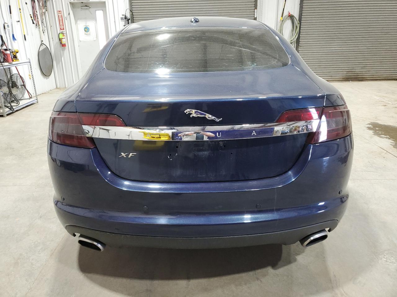 SAJWA0GB2ALR76801 2010 Jaguar Xf Premium