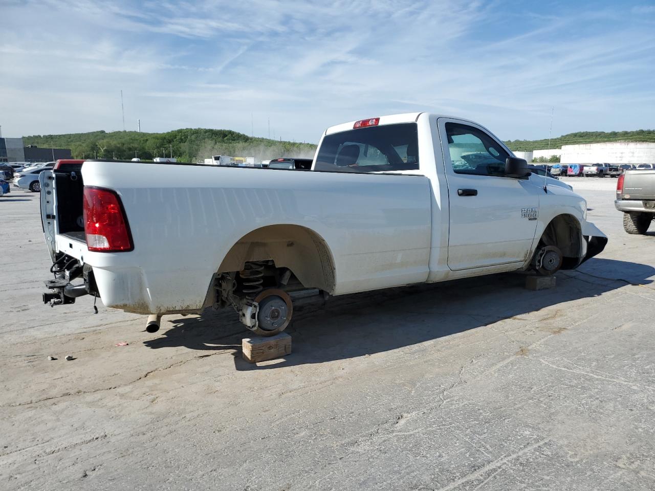 3C6JR6DG2PG640096 2023 Ram 1500 Classic Tradesman