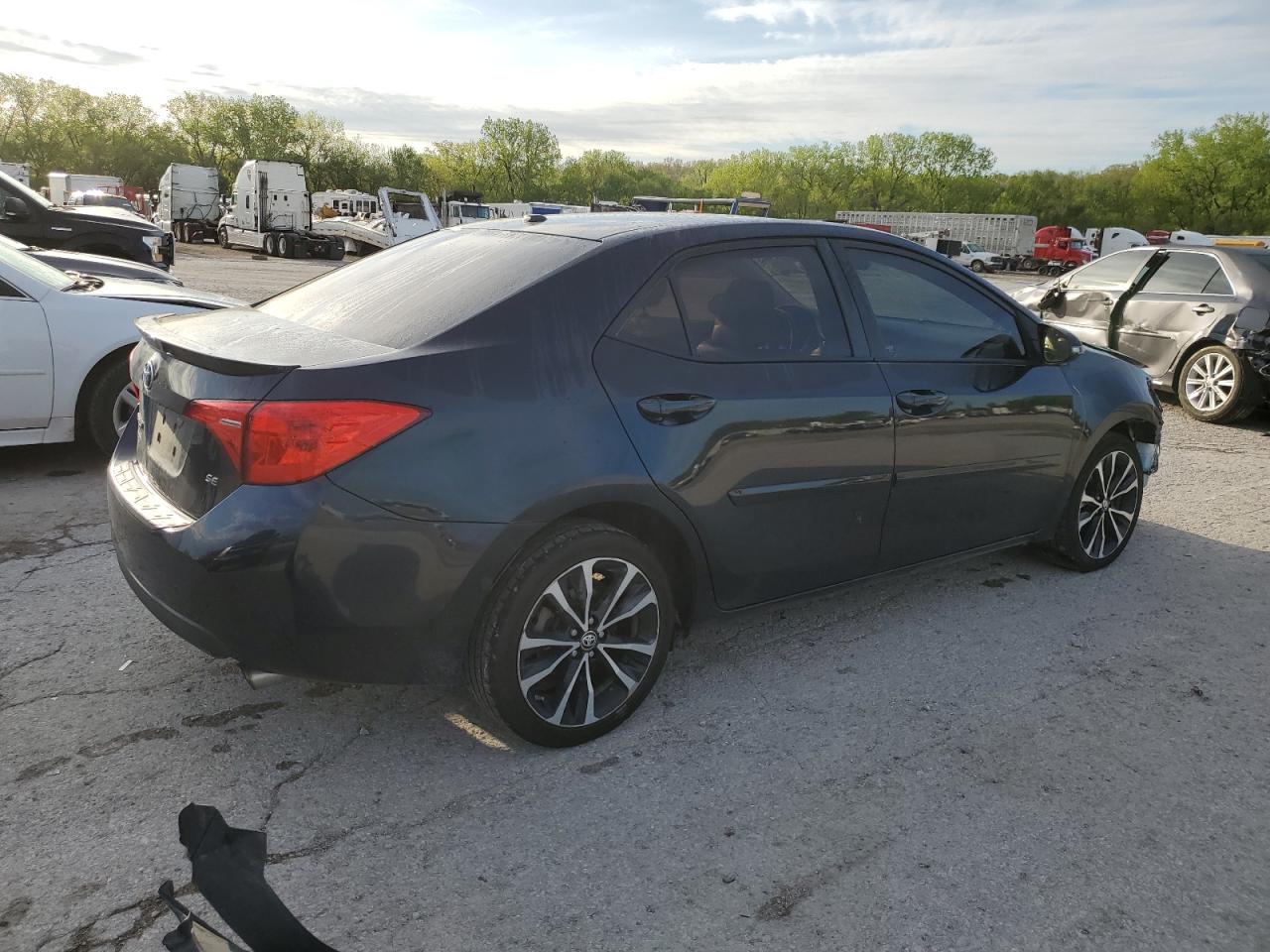 Lot #2645905419 2017 TOYOTA COROLLA L