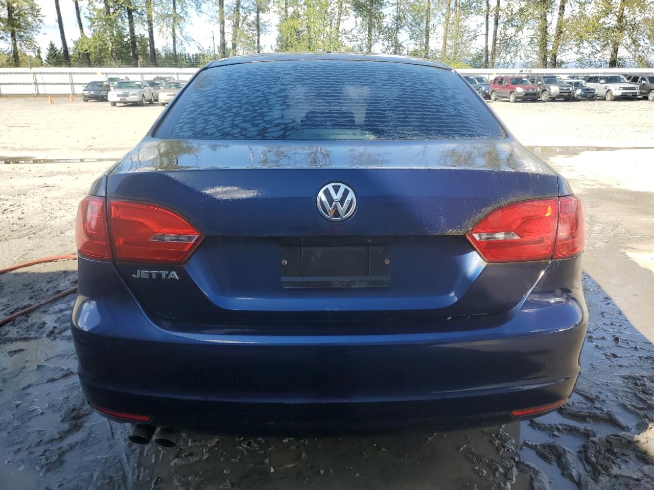 3VW2K7AJ6DM305991 2013 Volkswagen Jetta Base