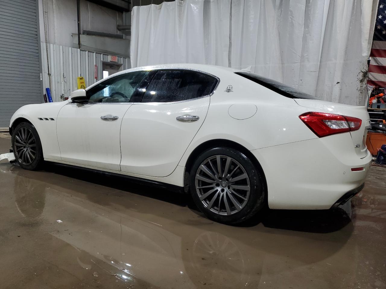 2018 Maserati Ghibli S vin: ZAM57YTA0J1299906