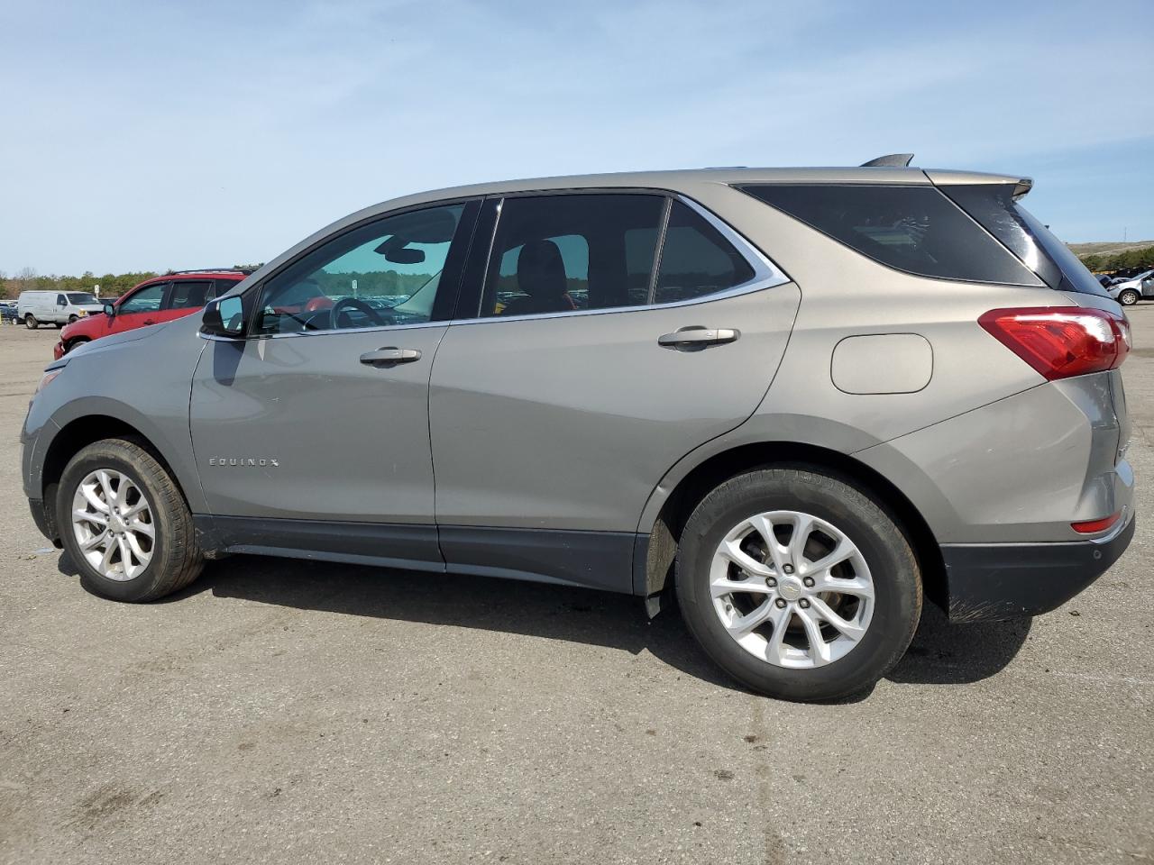 3GNAXSEV6JS606825 2018 Chevrolet Equinox Lt