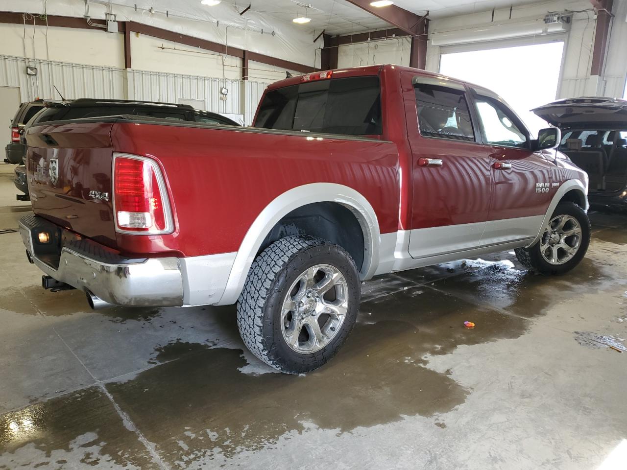 1C6RR7NT5ES111011 2014 Ram 1500 Laramie
