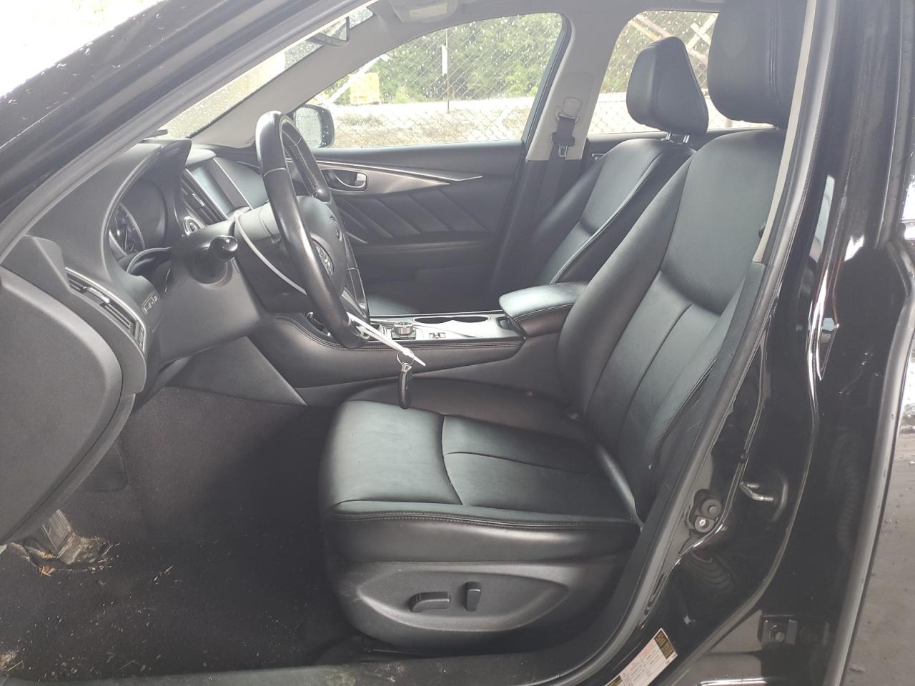 JN1EV7AP5HM743627 2017 Infiniti Q50 Premium