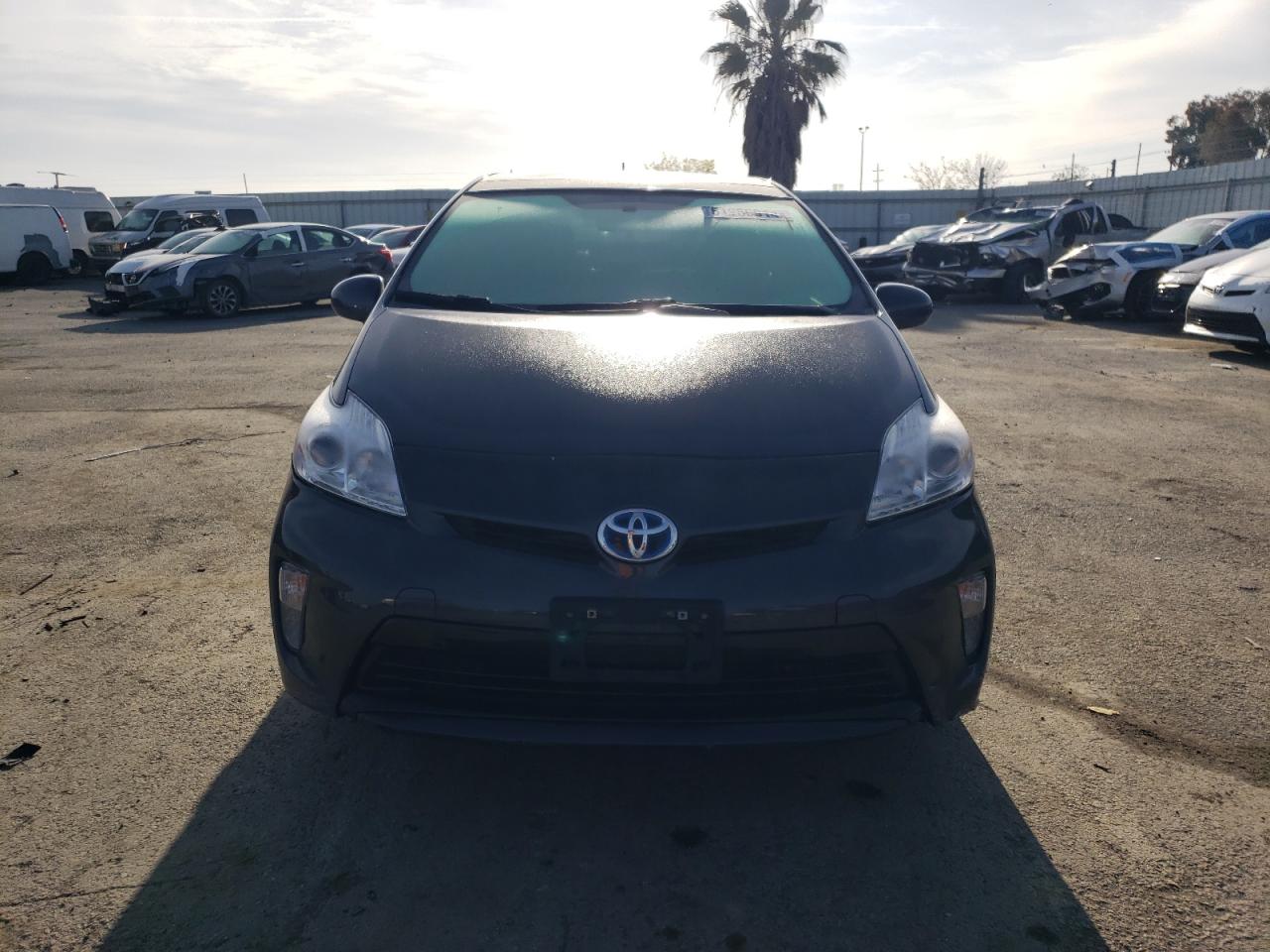 JTDKN3DU2E1765365 2014 Toyota Prius
