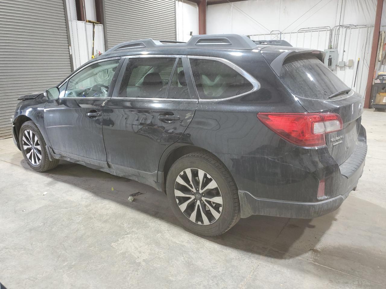 4S4BSBJC4F3265918 2015 Subaru Outback 2.5I Limited