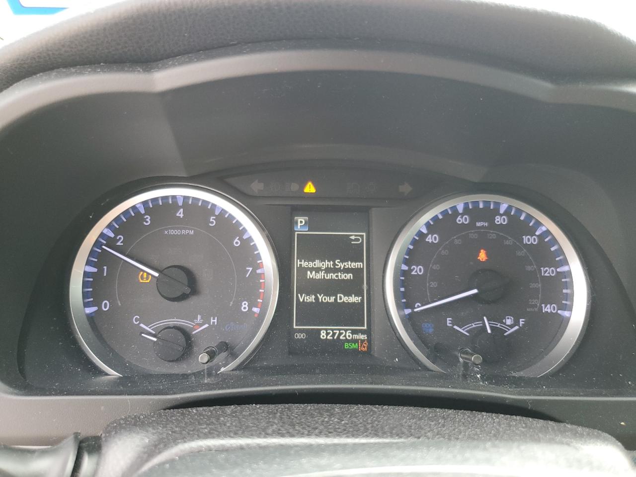 5TDZZRFH7KS318826 2019 Toyota Highlander Le