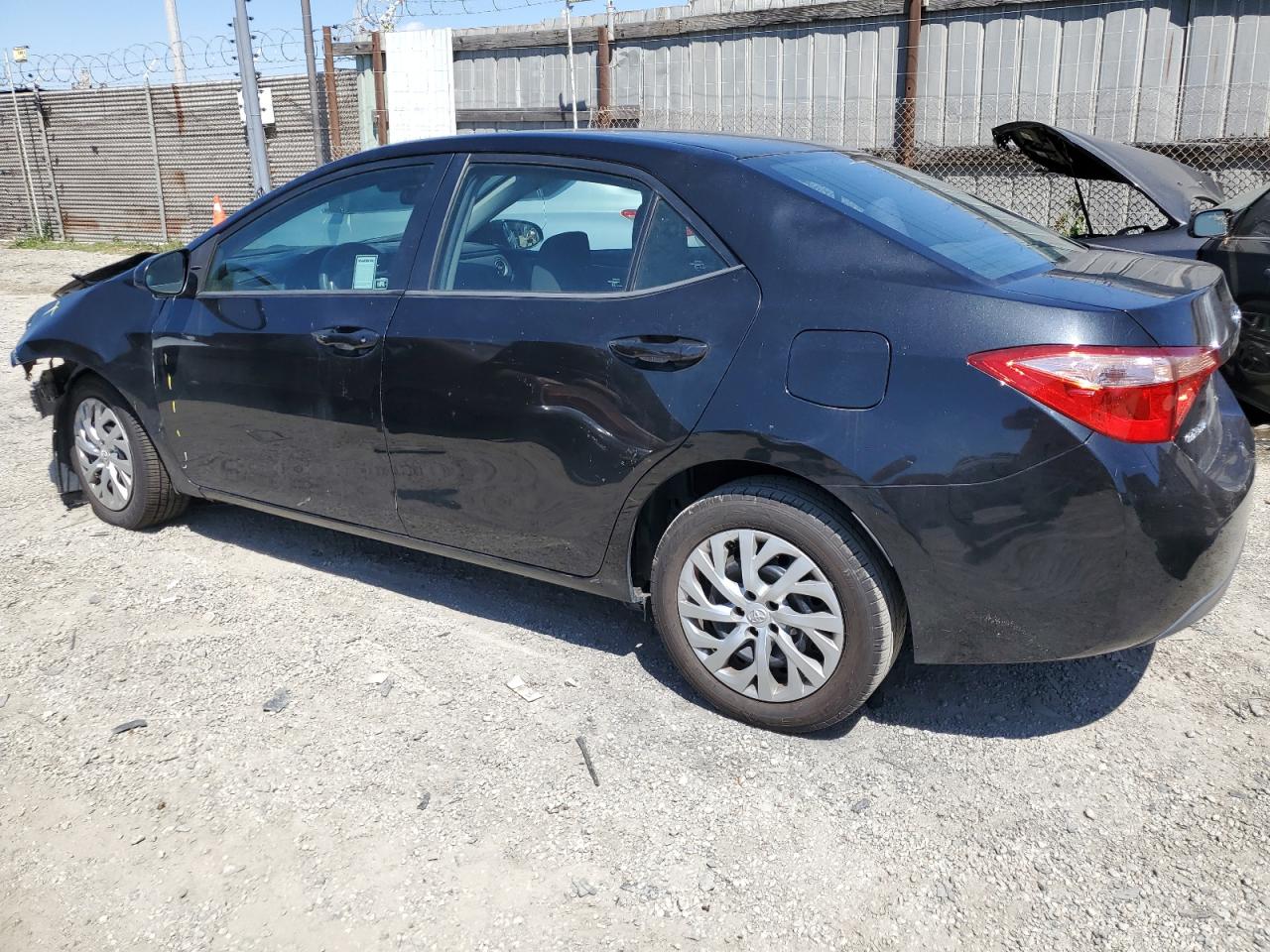 2017 Toyota Corolla L vin: 5YFBURHE8HP664694