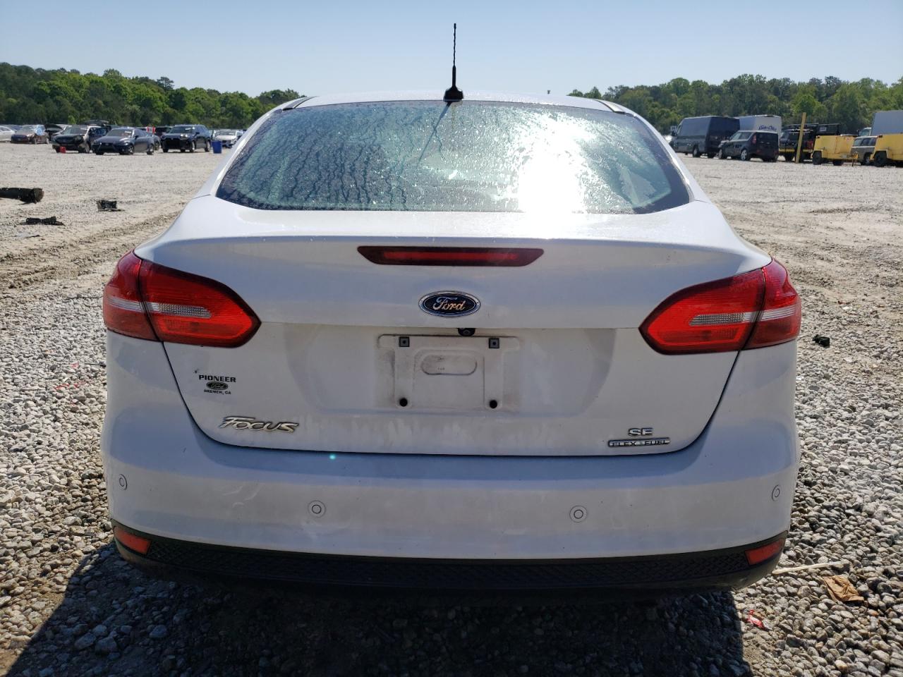 1FADP3F20GL241417 2016 Ford Focus Se