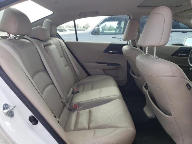 2017 HONDA ACCORD TOU - JHMCR6F74HC021145