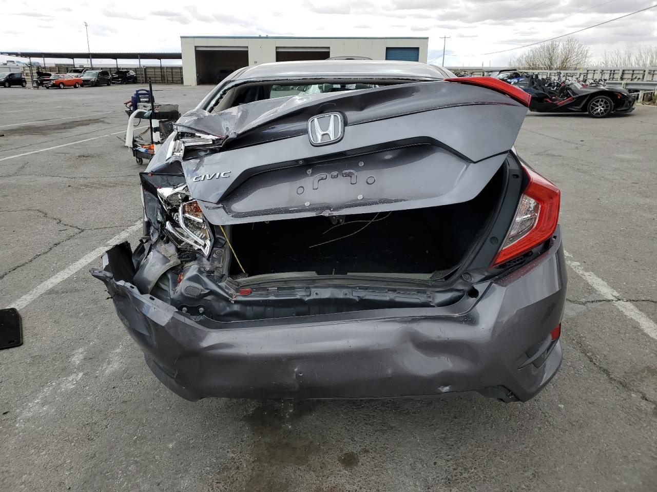 2017 Honda Civic Lx vin: 19XFC2F5XHE065456