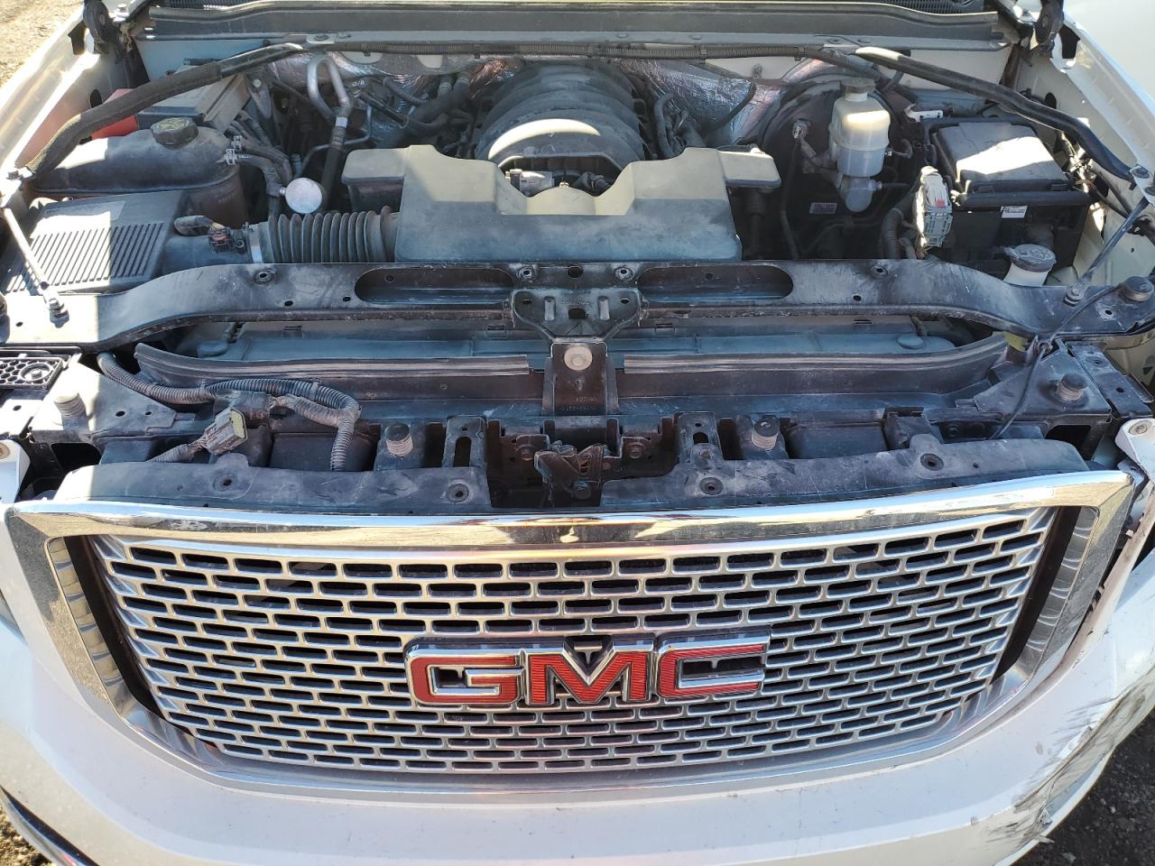 1GKS2CKJ8FR308522 2015 GMC Yukon Denali