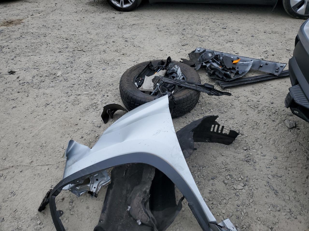 5TDHBRCH6NS539259 2022 Toyota Highlander Hybrid Xle