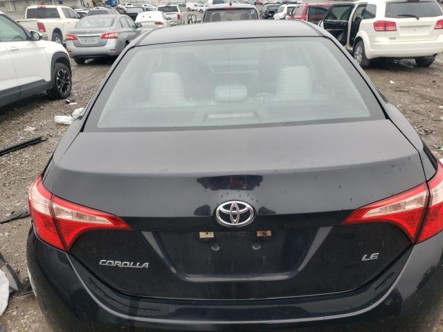 2018 Toyota Corolla L VIN: 5YFBURHE6JP801556 Lot: 49329944