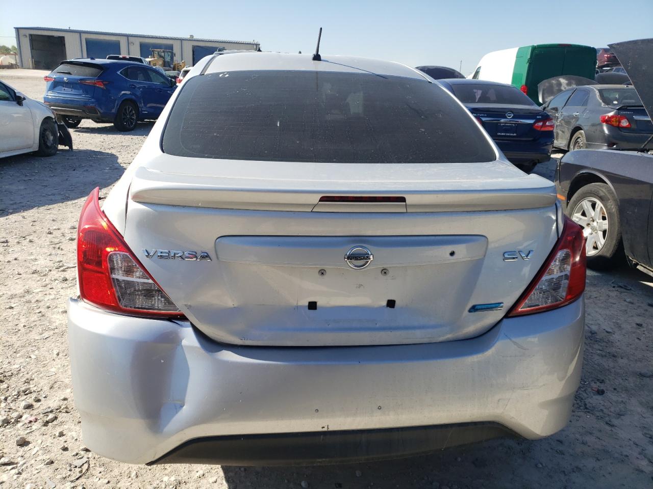 3N1CN7AP7FL888330 2015 Nissan Versa S