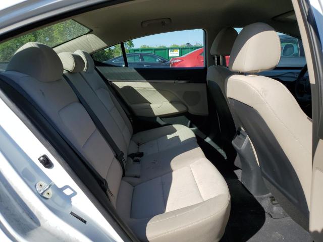 2018 HYUNDAI ELANTRA SE - 5NPD84LF0JH223838