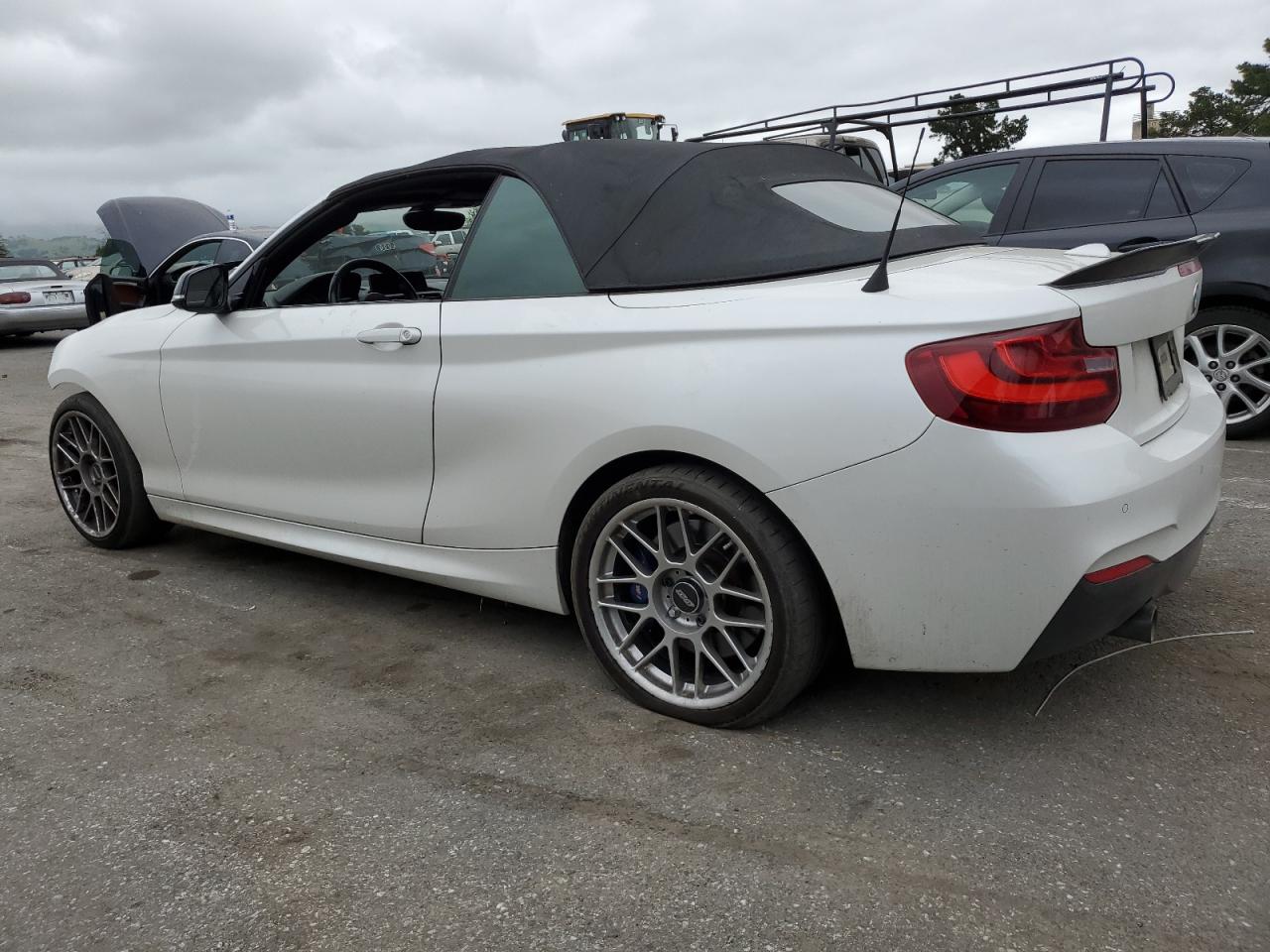 WBA2L1C3XHV666886 2017 BMW M240I