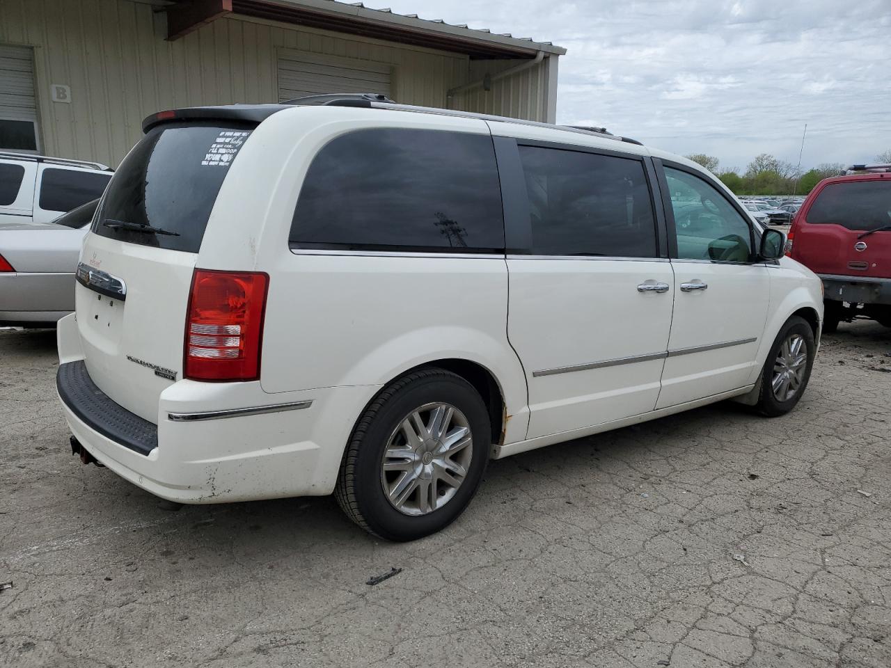 2A4RR7DX7AR366150 2010 Chrysler Town & Country Limited