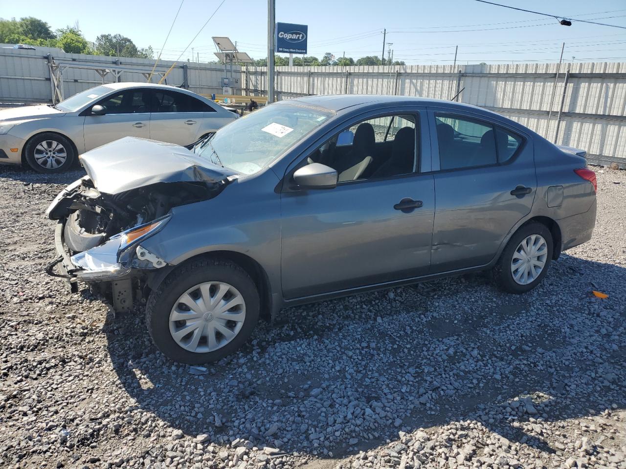 2017 Nissan Versa S vin: 3N1CN7AP1HL810077