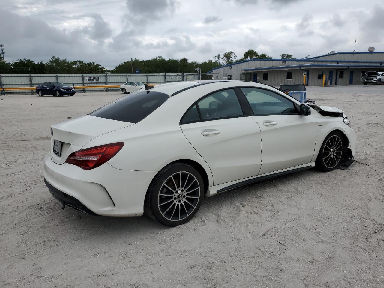 WDDSJ4EB7JN522559 2018 Mercedes-Benz Cla 250