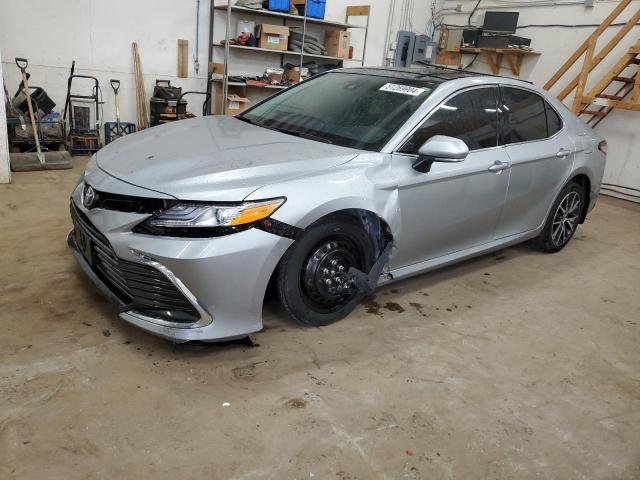Lot #2537969254 2024 TOYOTA CAMRY XLE salvage car