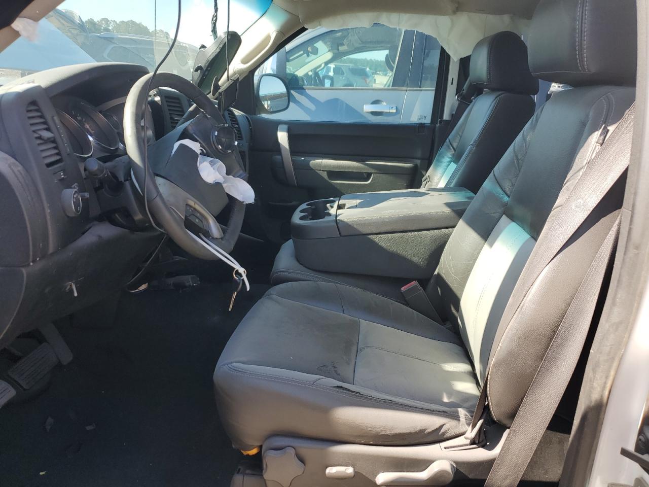 1GCSCSE08AZ104592 2010 Chevrolet Silverado C1500 Lt