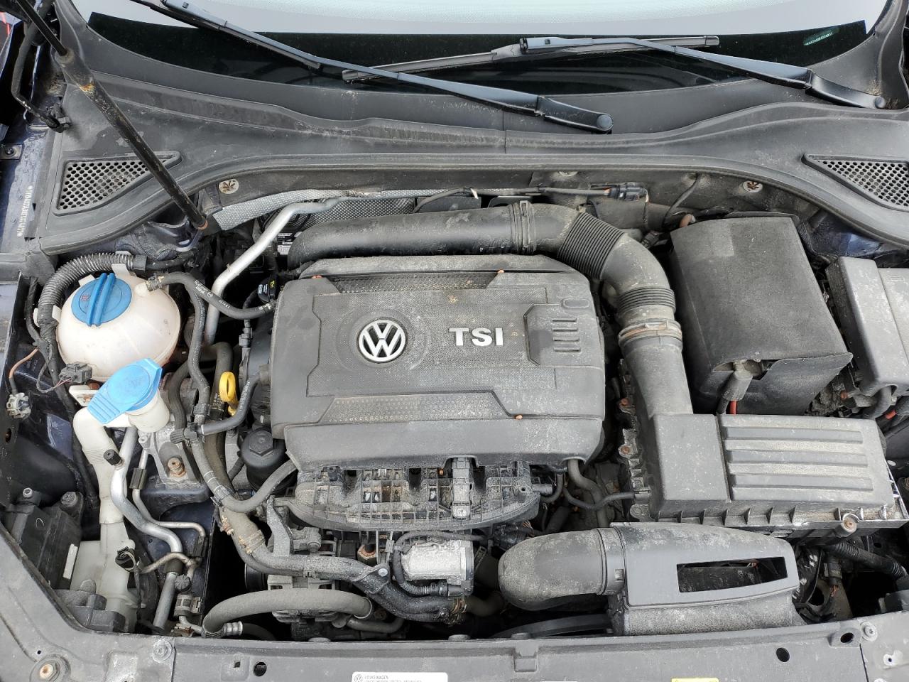 1VWAS7A33FC074811 2015 Volkswagen Passat S