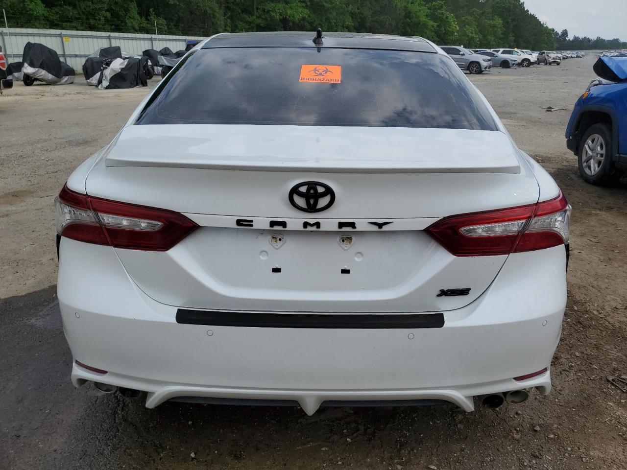 2018 Toyota Camry Xse vin: 4T1B61HK4JU061327