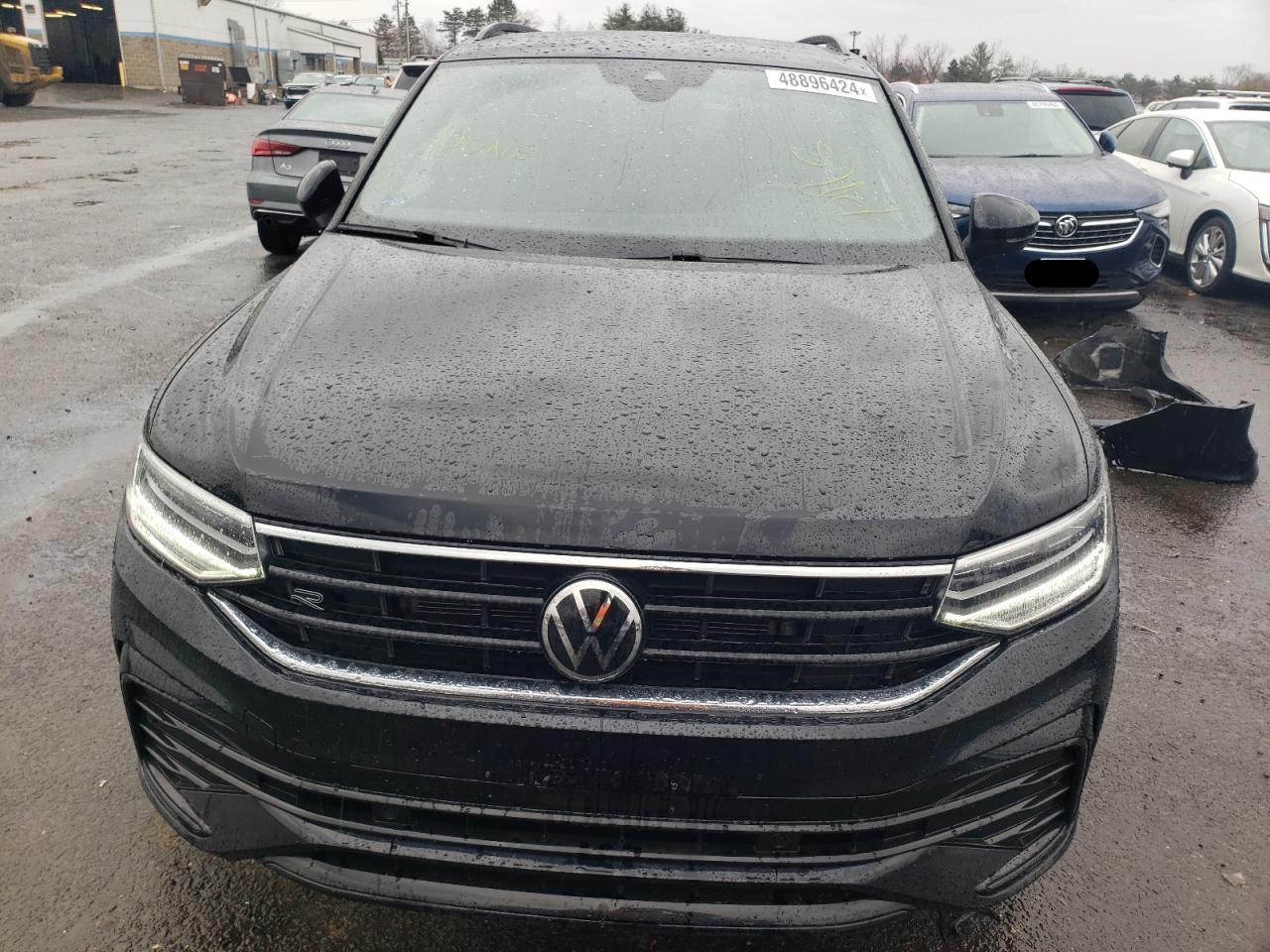 2022 Volkswagen Tiguan Se R-Line Black vin: 3VV8B7AX7NM084325