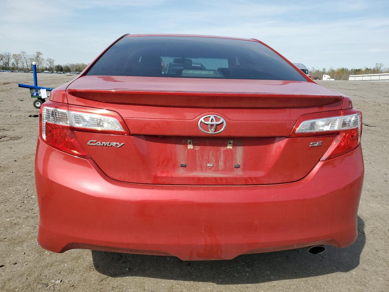 4T1BF1FKXEU781255 2014 Toyota Camry L