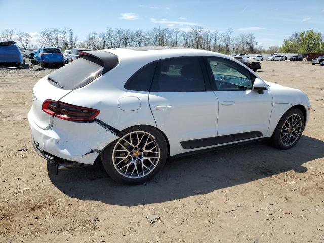 VIN WP1AA2A53JLB15097 2018 Porsche Macan no.3