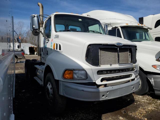 Lot #2473581165 2004 STERLING TRUCK AT 9500 salvage car