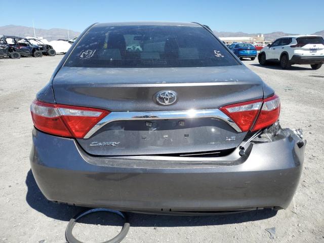 Lot #2485506993 2015 TOYOTA CAMRY LE salvage car