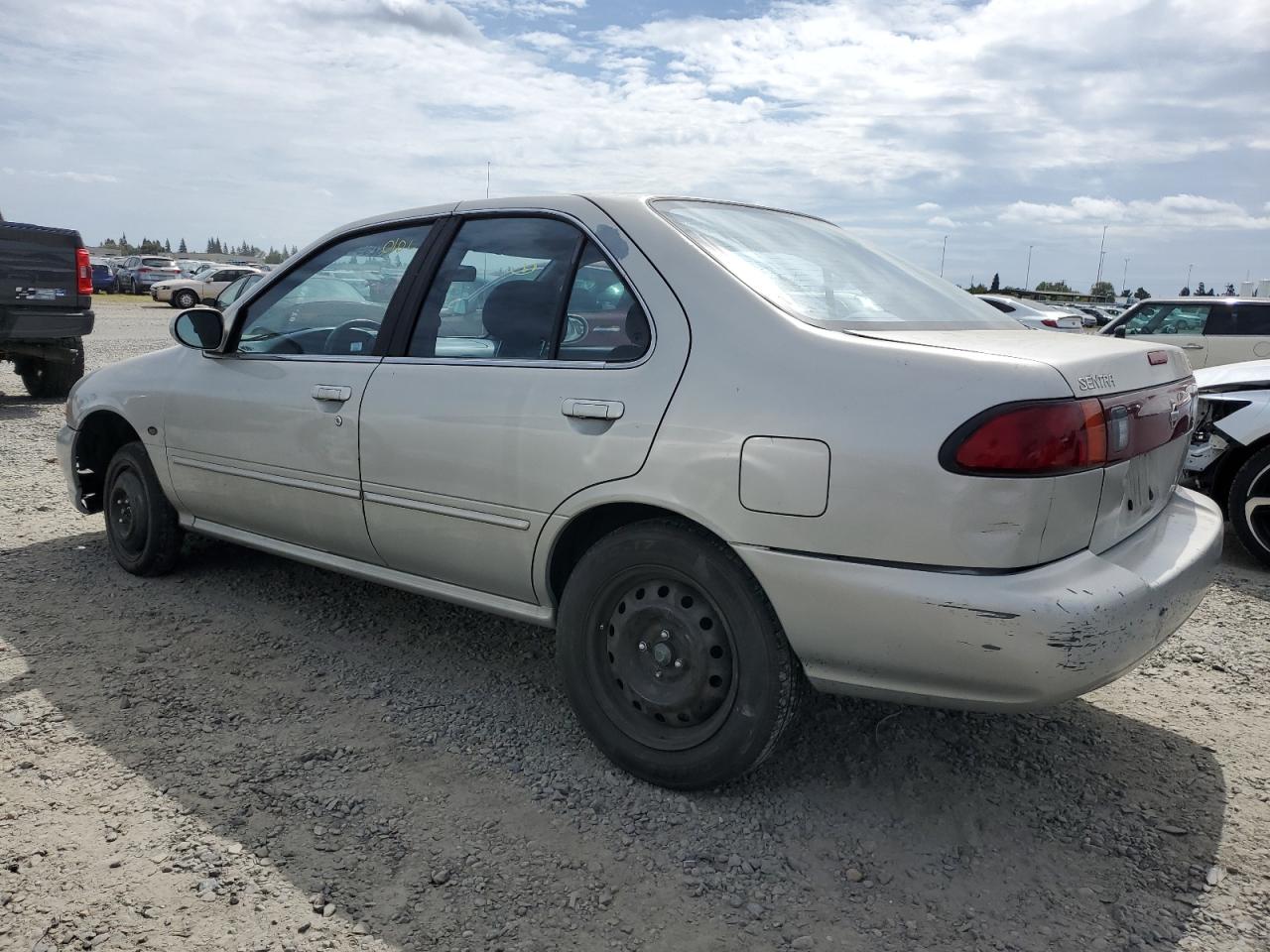 3N1AB41D4XL089935 1999 Nissan Sentra Base