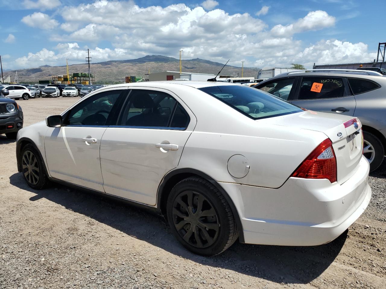 3FAHP0HA2AR193593 2010 Ford Fusion Se