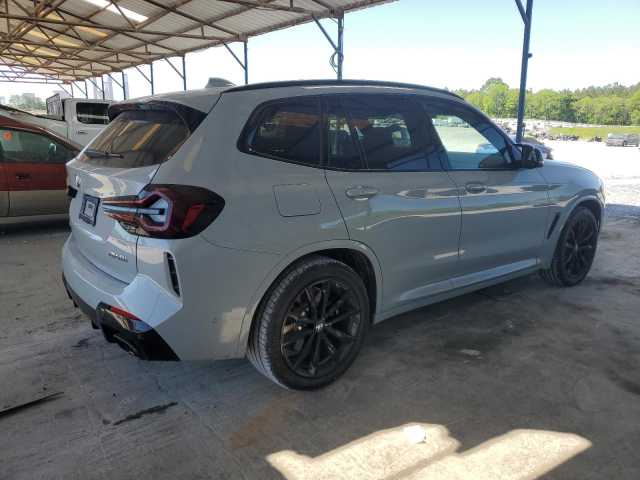 5UX83DP07R9V86551 2024 BMW X3 M40I