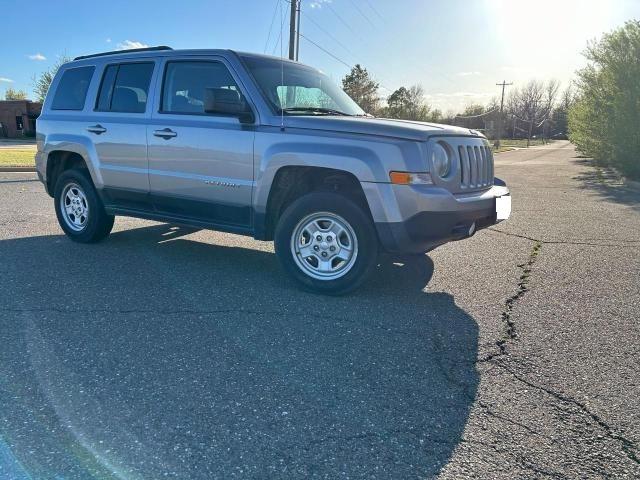 Паркетники JEEP PATRIOT 2016 Сріблястий