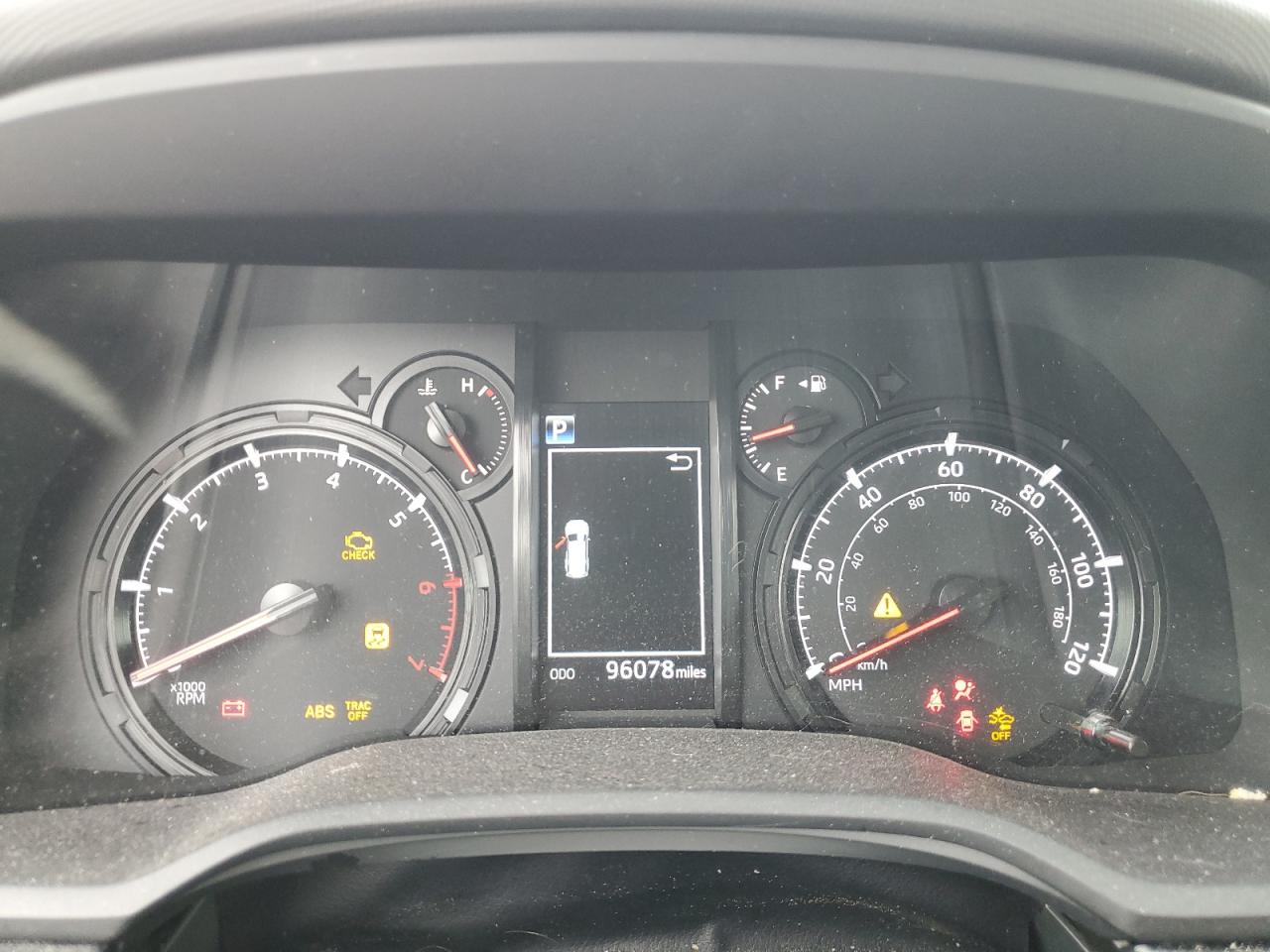 VIN: JTEBU5JR9L5781918 2020 TOYOTA 4RUNNER