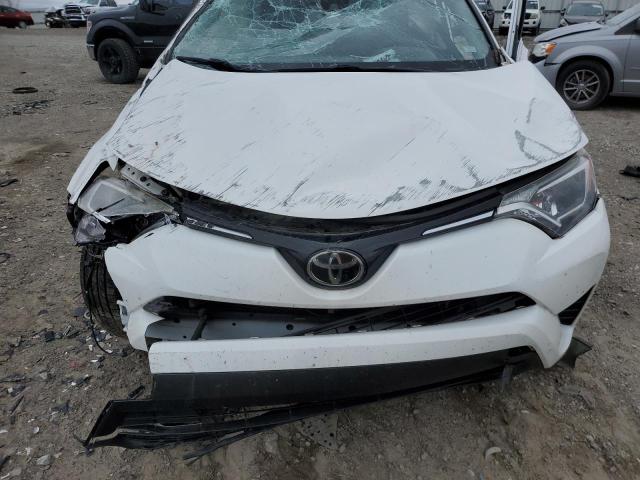 2018 TOYOTA RAV4 LE - JTMBFREV5JJ214171